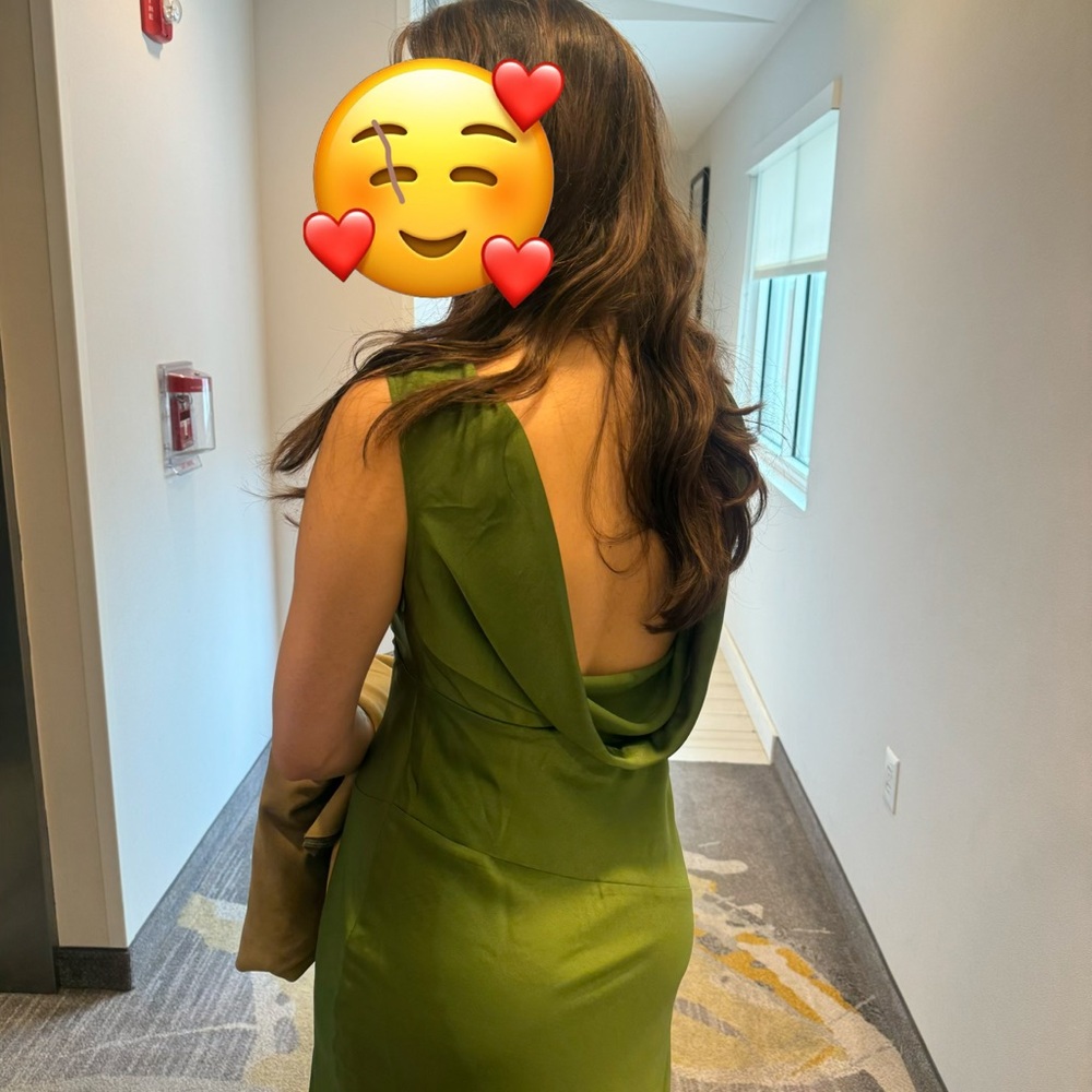 Meshki Emerald Green Backless Cowl-Back Satin Gown - Picture 6 of 7